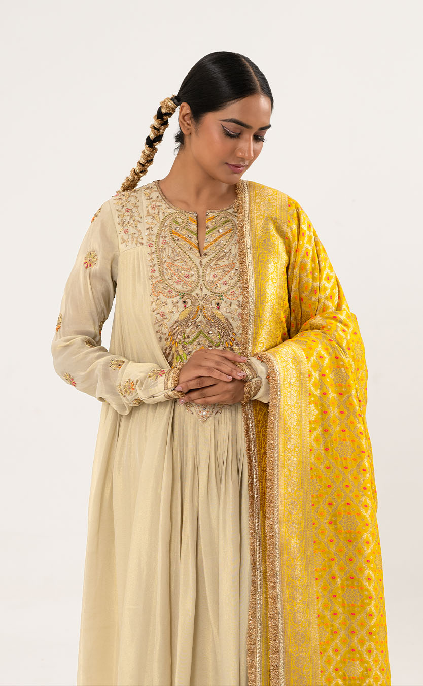 Zardozi Embroidered kalidaar Set with Pakistani Salwar and Bandhani Dupatta