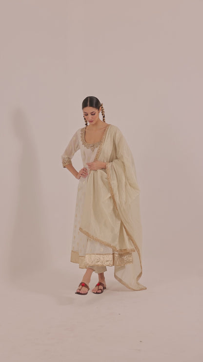 Fine Chanderi Anarkaliset Set with pants and Tissue chanderiDupatta